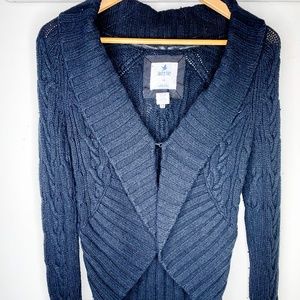 Aerie Woven Knit Black Cardigan w/ Front Closure